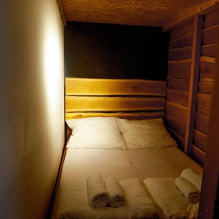 Einzigartiges 140Qm Loft - Party Ist Erlaubt! Apartment Berlin Luaran gambar
