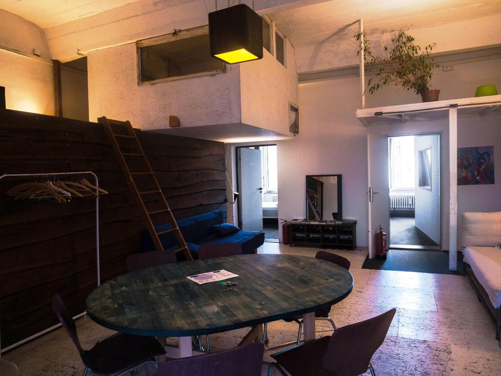 Einzigartiges 140Qm Loft - Party Ist Erlaubt! Apartment Berlin Luaran gambar